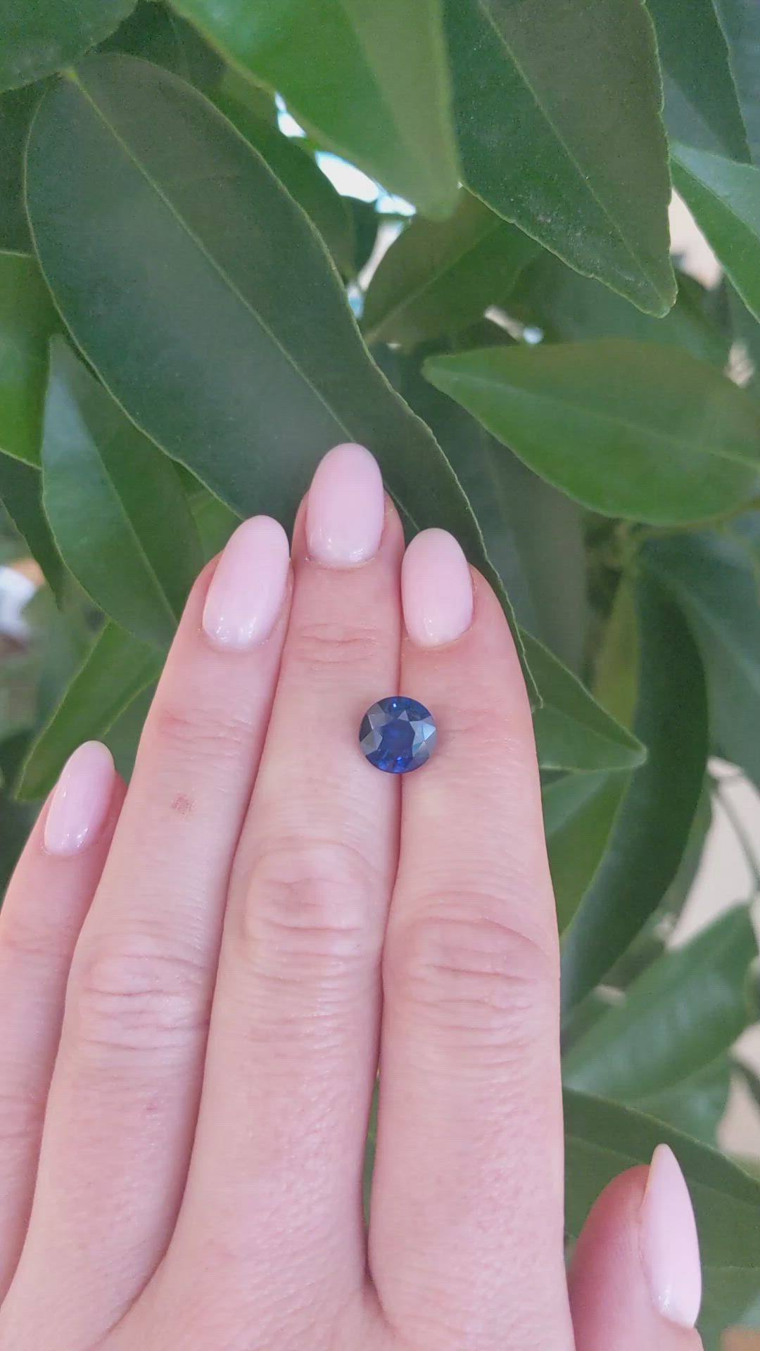 3.05 Ct. Blue Sapphire from Ceylon (Sri Lanka) Size Video