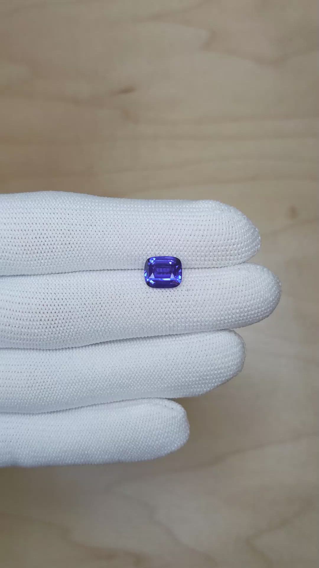 3.00 Ct. Color Change Sapphire from Ceylon (Sri Lanka) Size Video