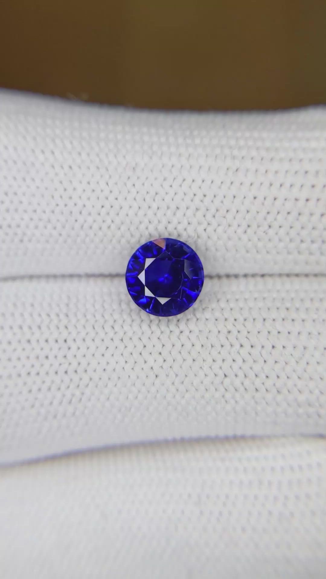 2.19 Ct. Blue Sapphire from Ceylon (Sri Lanka) Size Video