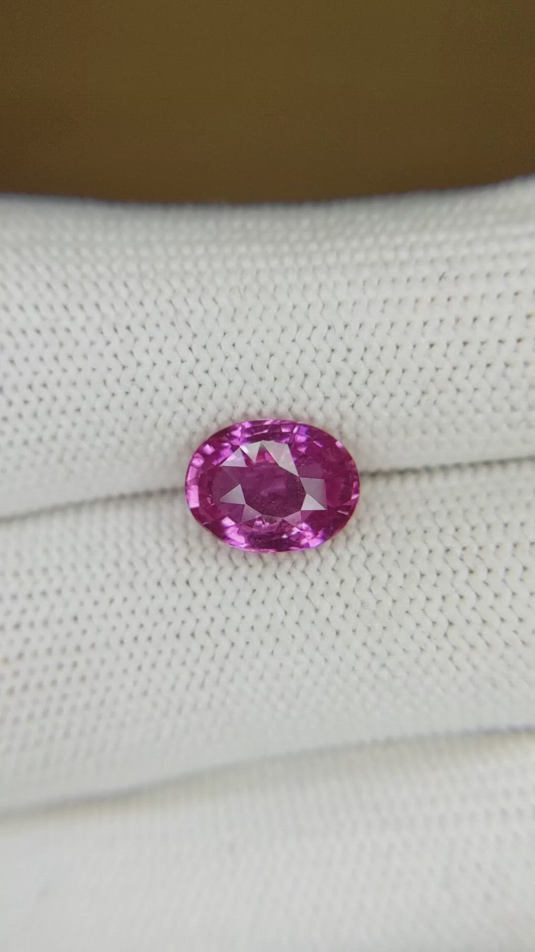 3.03 Ct. Pink Sapphire from Ceylon (Sri Lanka) Size Video