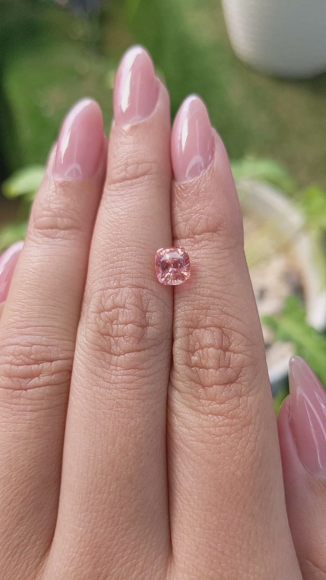 1.53 Ct. Padparadscha Sapphire from Ceylon (Sri Lanka) Size Video