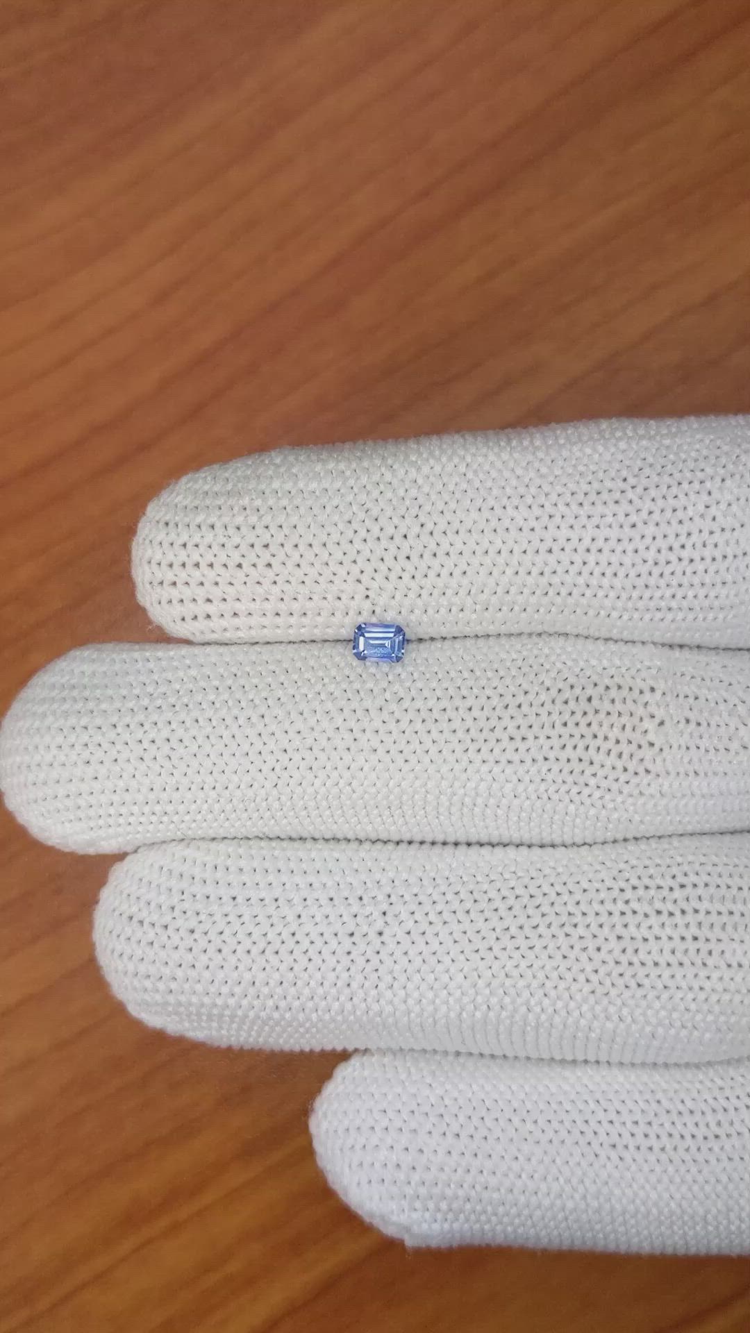 0.22 Ct. Blue Sapphire from Ceylon (Sri Lanka) Size Video