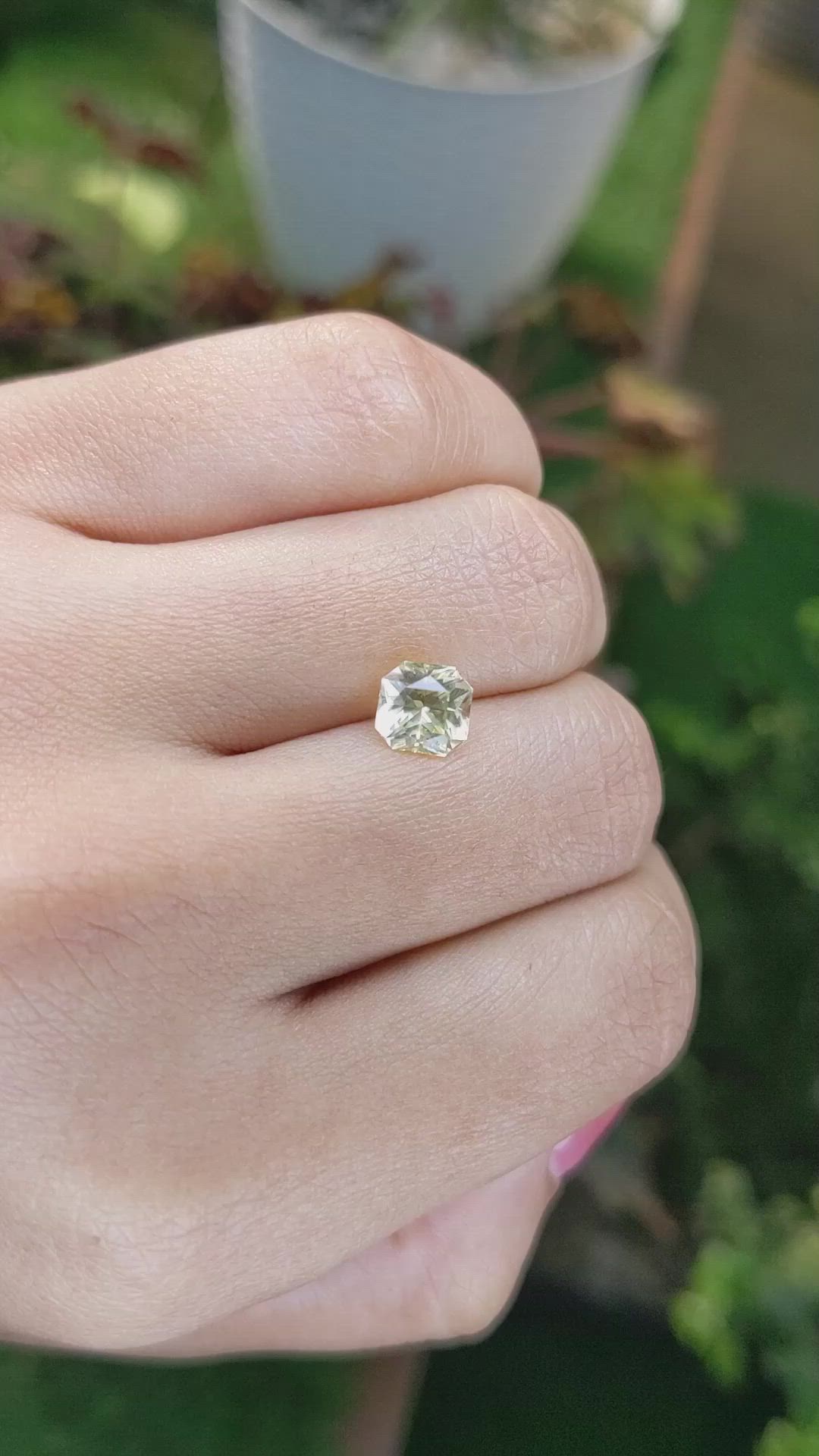 1.59 Ct. Yellow Sapphire from Ceylon (Sri Lanka) Size Video