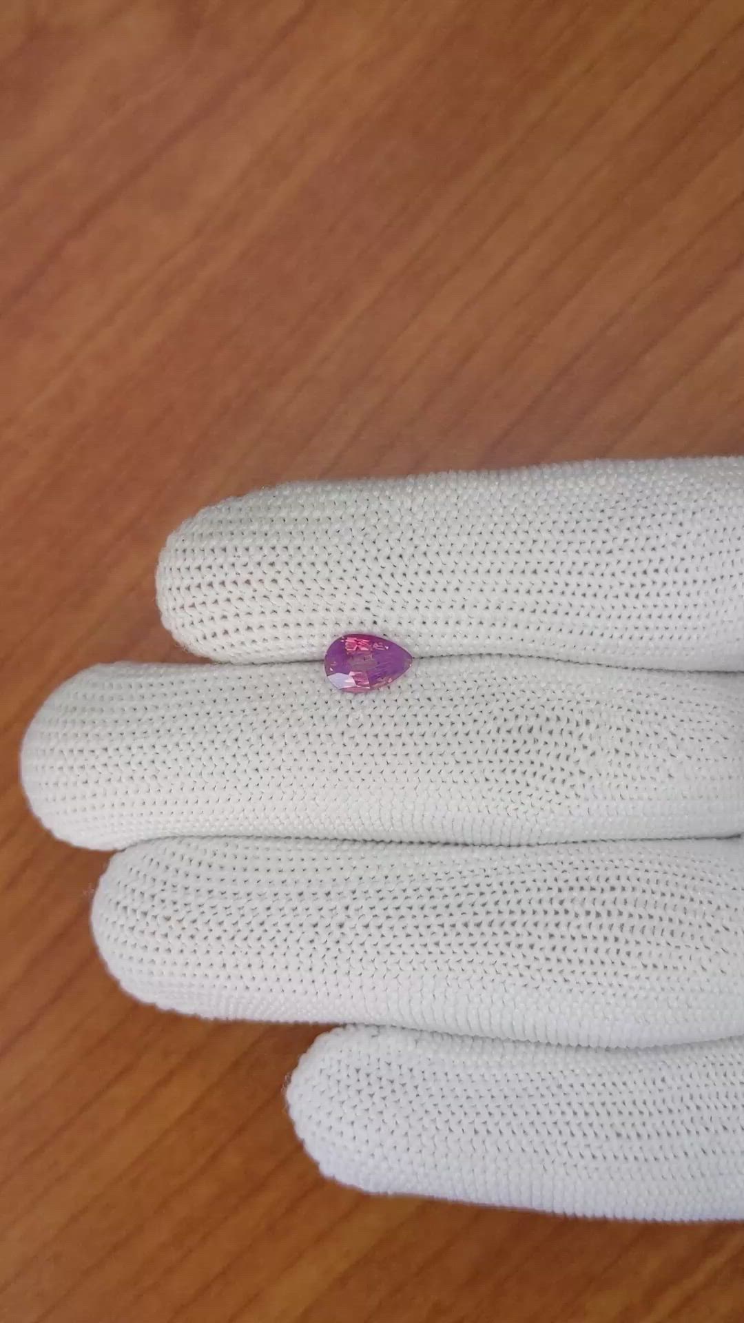 1.06 Ct. Pinkish Purple Sapphire from Ceylon (Sri Lanka) Size Video