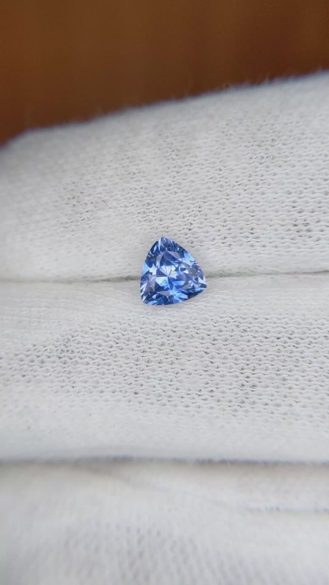 0.76 Ct. Blue Sapphire from Ceylon (Sri Lanka) Size Video