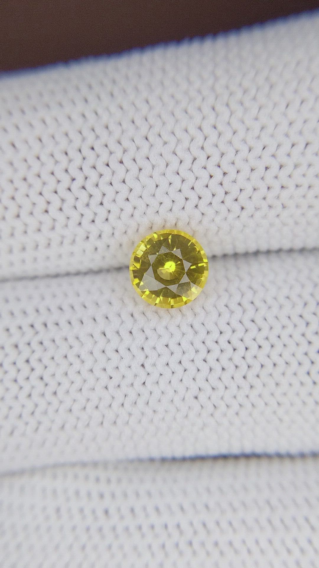 1.45 Ct. Yellow Sapphire from Ceylon (Sri Lanka) Size Video