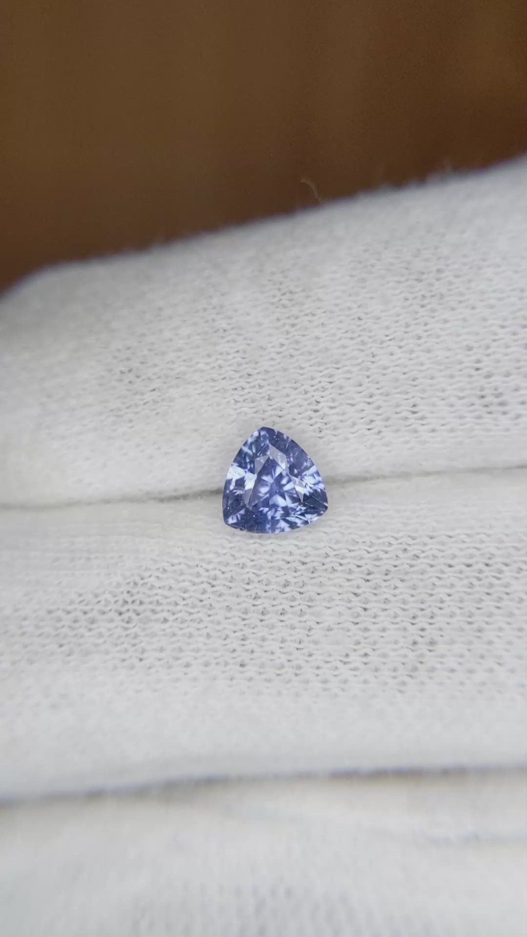 0.81 Ct. Blue Sapphire from Ceylon (Sri Lanka) Size Video