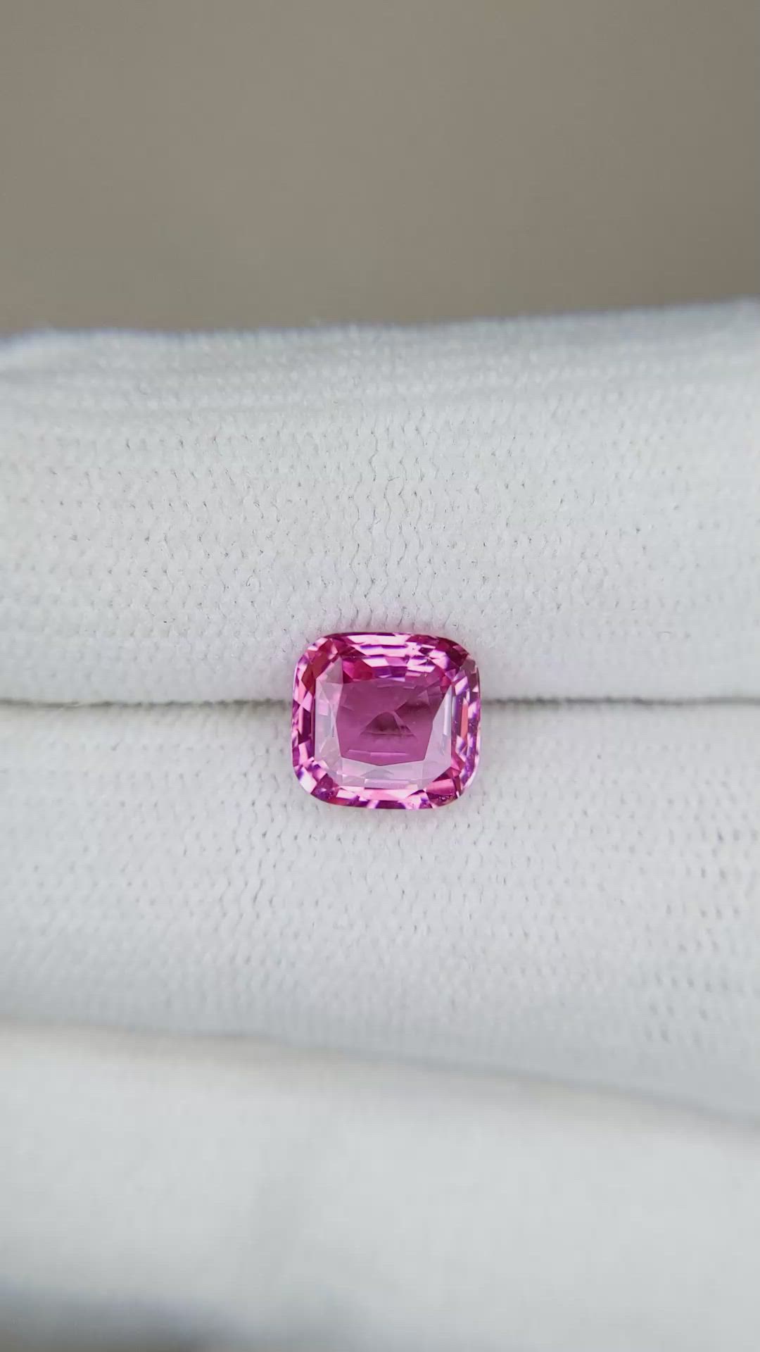 2.01 Ct. Pink Sapphire from Ceylon (Sri Lanka) Size Video