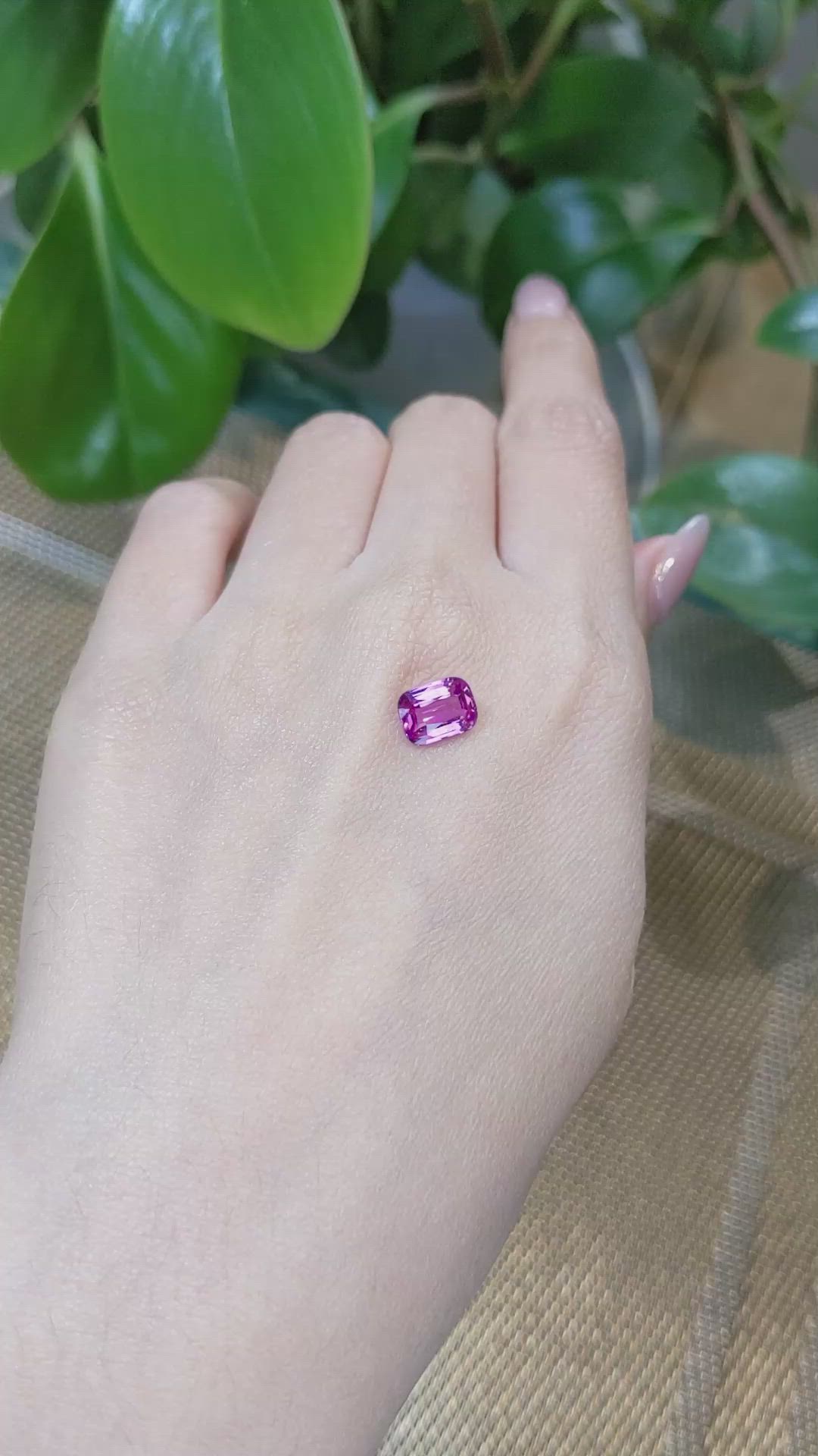 2.10 Ct. Pink Sapphire from Ceylon (Sri Lanka) Size Video
