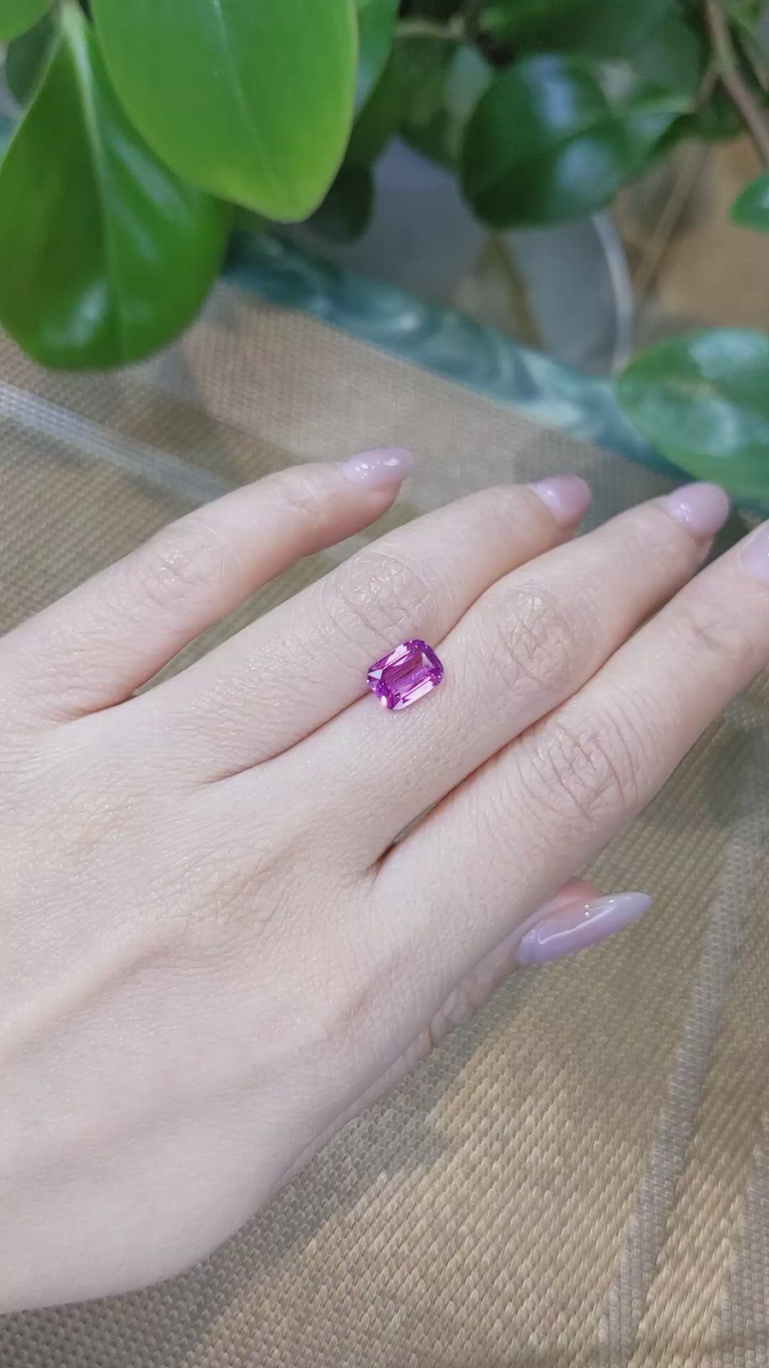 2.10 Ct. Pink Sapphire from Ceylon (Sri Lanka) Size Video