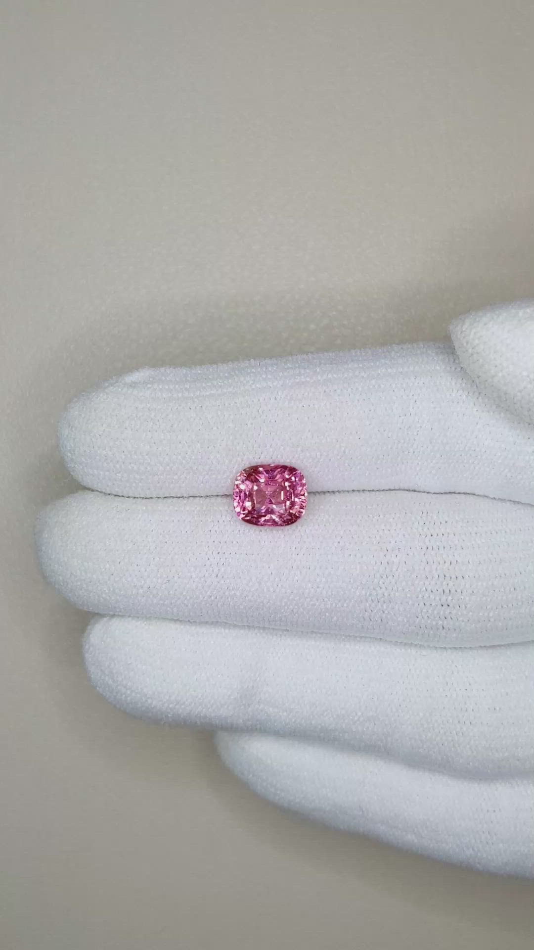 2.62 Ct. Pink Sapphire from Ceylon (Sri Lanka) Size Video