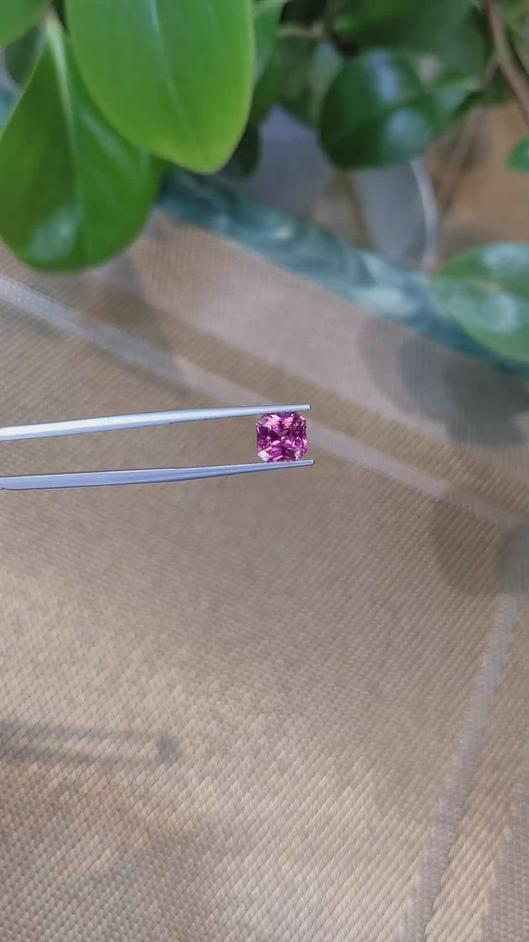 2.57 Ct. Reddish Pink Sapphire from Ceylon (Sri Lanka) Size Video