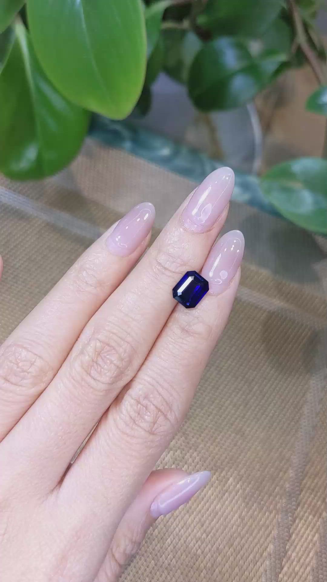 3.02 Ct. Blue Sapphire from Ceylon (Sri Lanka) Size Video