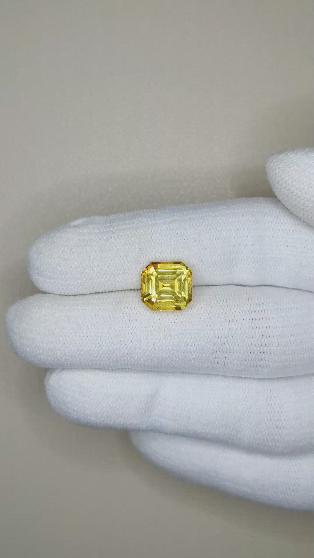 5.10 Ct. Yellow Sapphire from Ceylon (Sri Lanka) Size Video