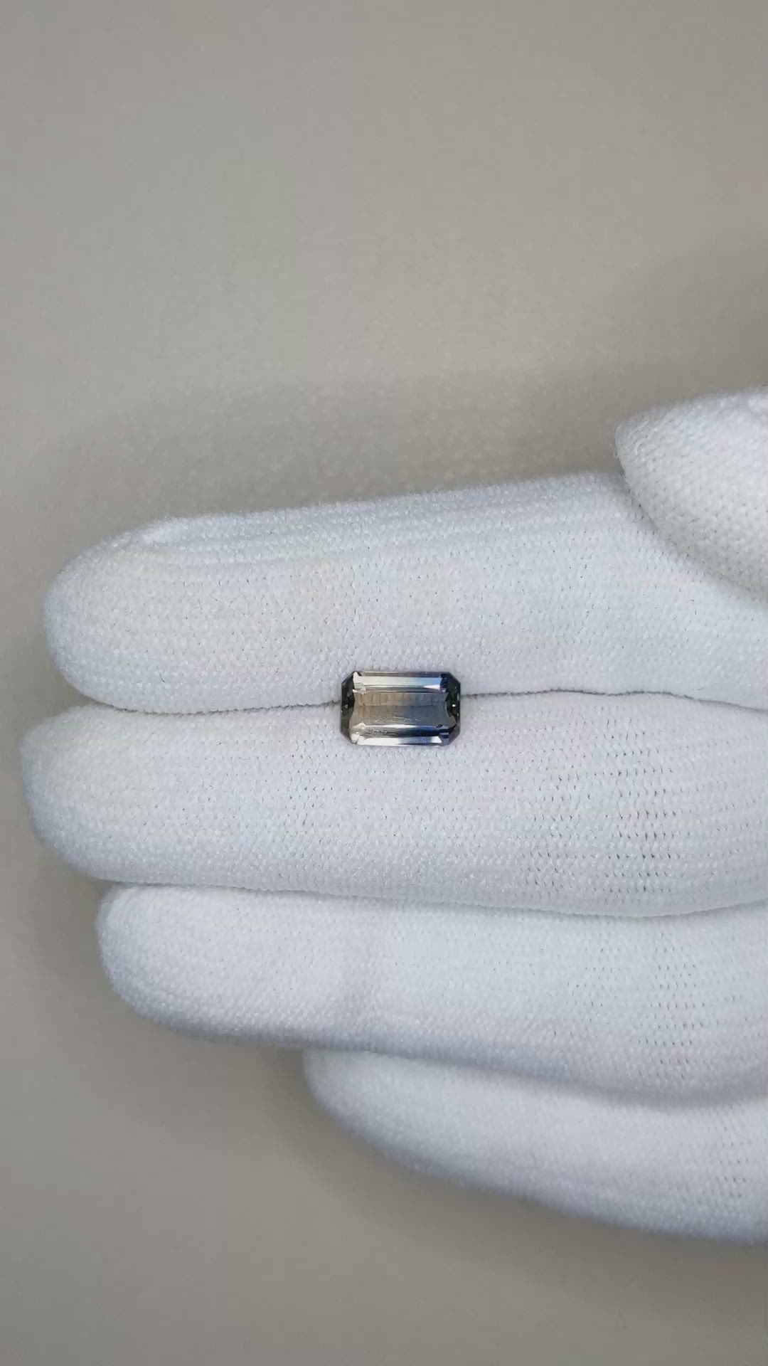 1.68 Ct. Bi Color Sapphire from Ceylon (Sri Lanka) Size Video