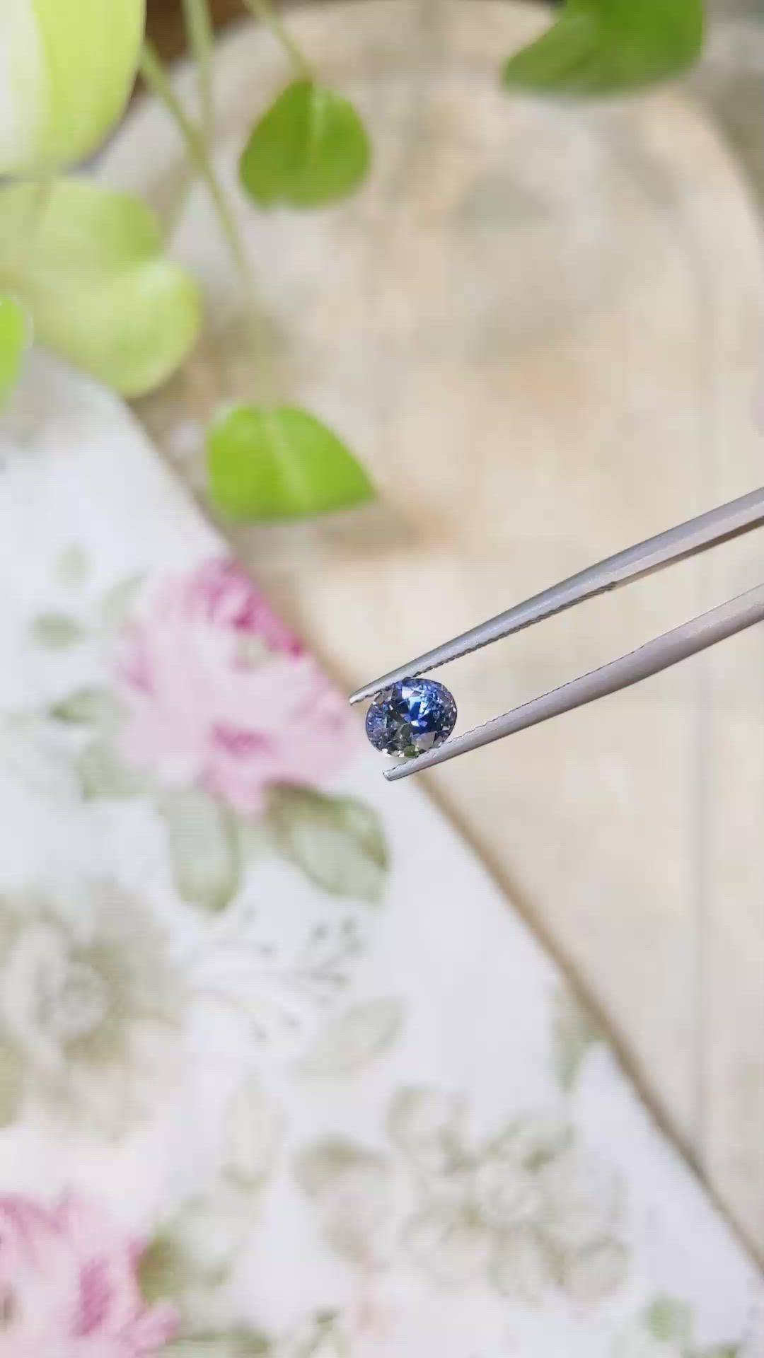 1.31 Ct. Bi Color / Parti Sapphire from Ceylon (Sri Lanka) Size Video