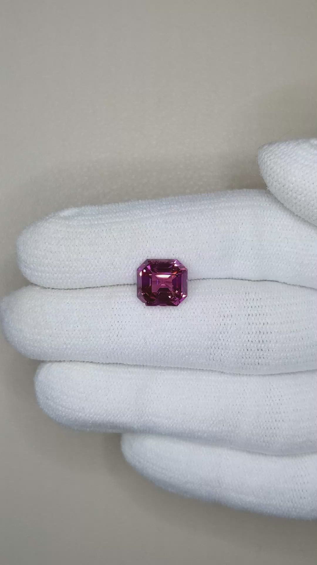 4.05 Ct. Purplish Pink Sapphire from Ceylon (Sri Lanka) Size Video