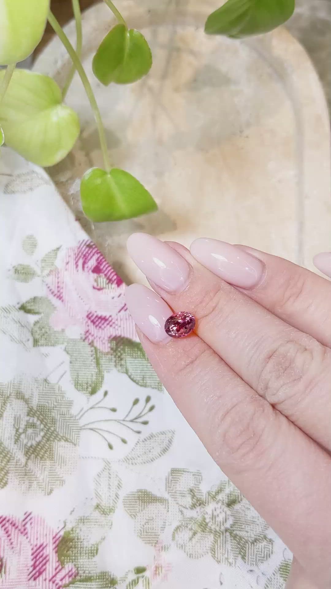 2.54 Ct. Padparadscha Sapphire from Ceylon (Sri Lanka) Size Video