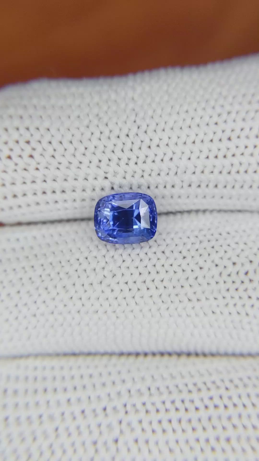 2.05 Ct. Blue Sapphire from Ceylon (Sri Lanka) Size Video