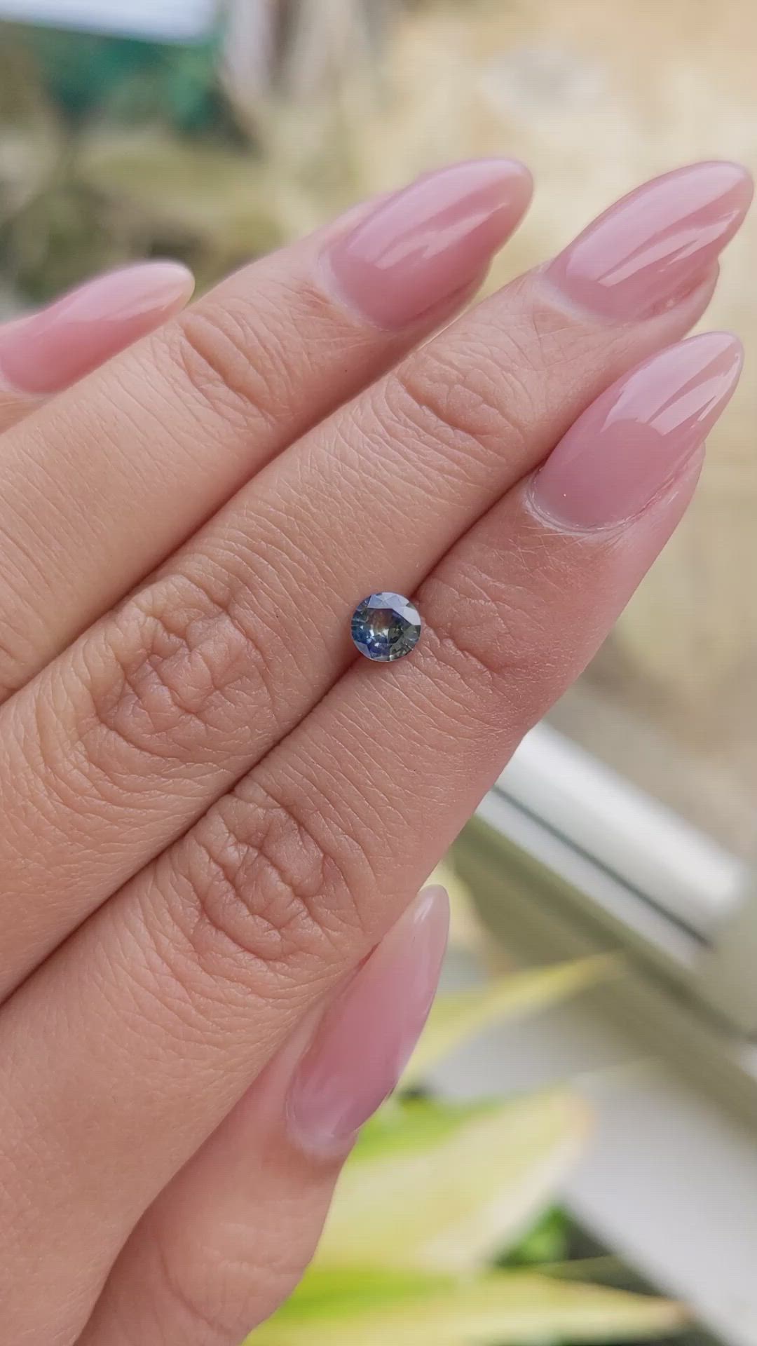 0.46 Ct. Bi Color Sapphire from Ceylon (Sri Lanka) Size Video