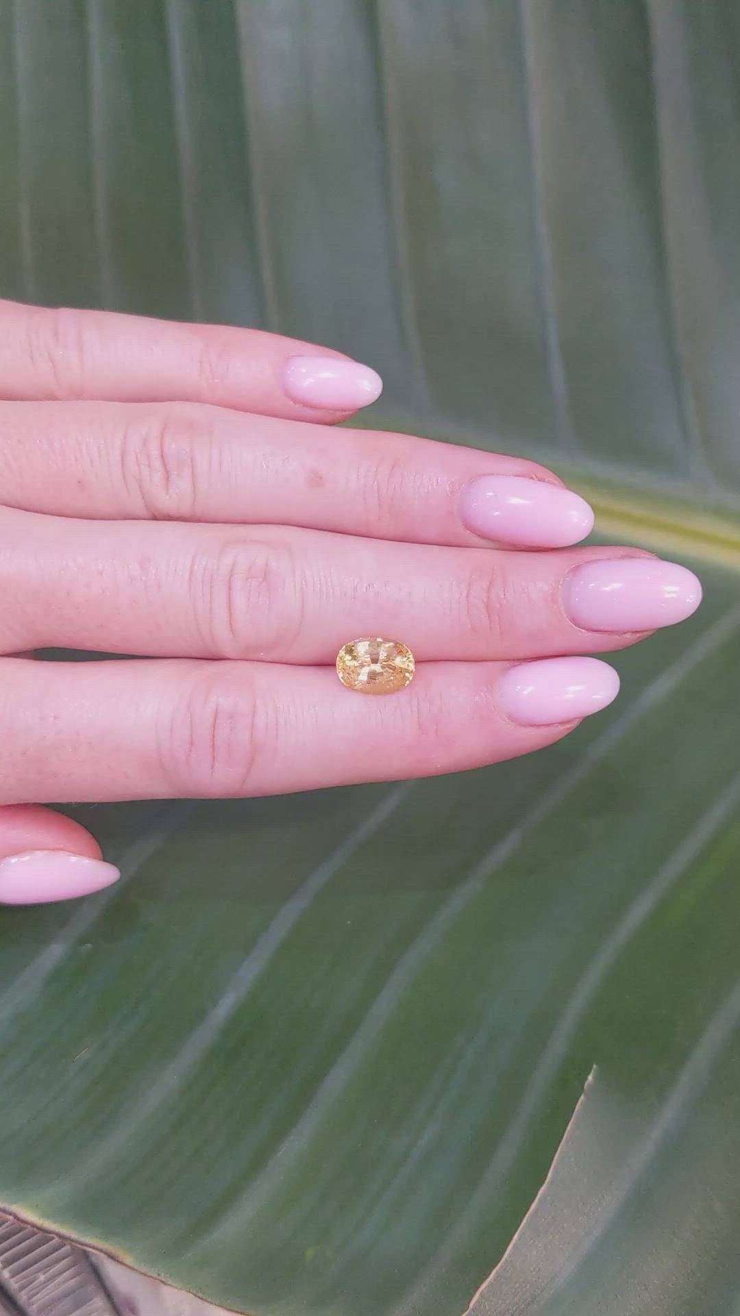 3.02 Ct. Yellow Sapphire from Ceylon (Sri Lanka) Size Video