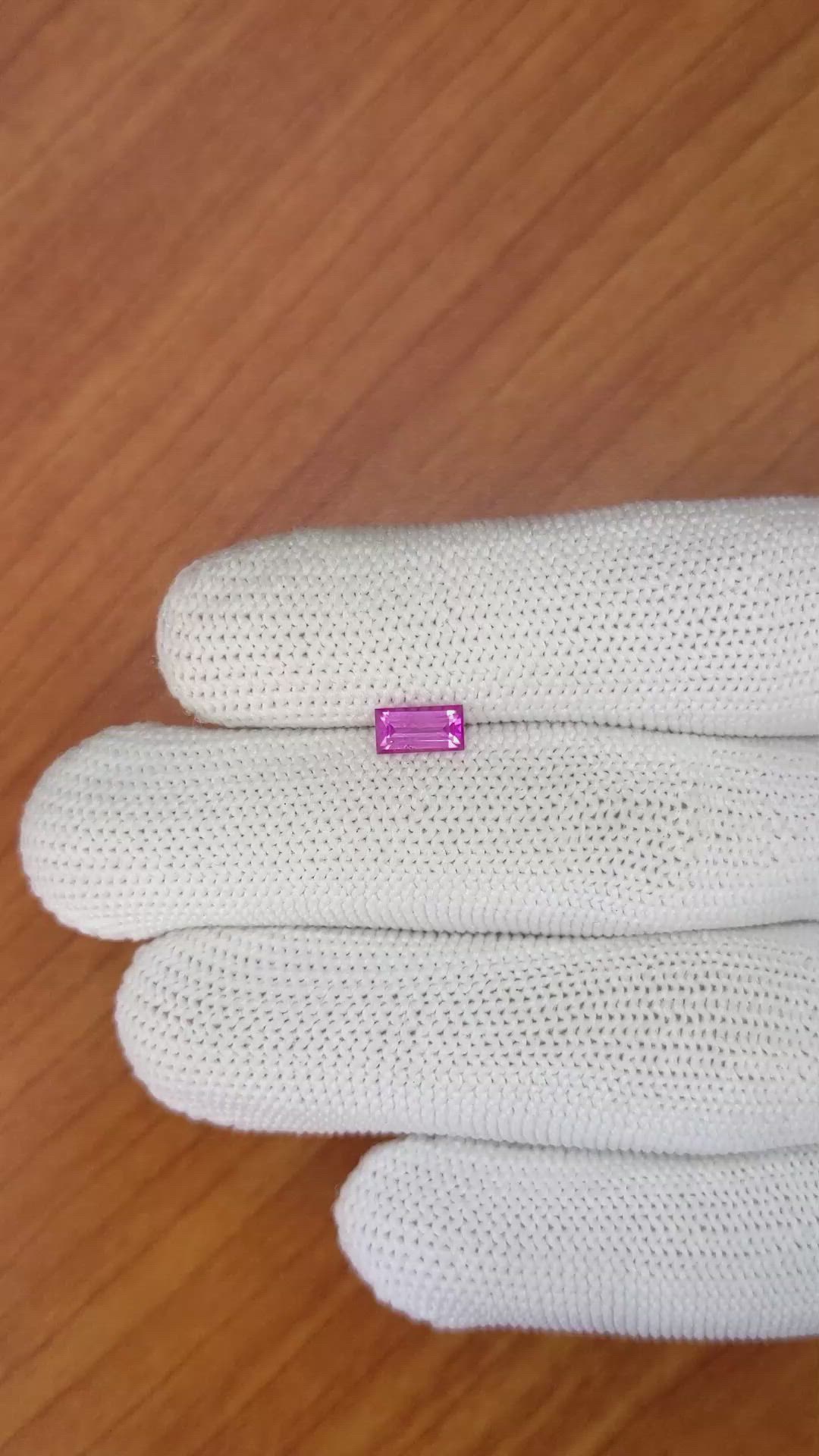 0.79 Ct. Pinkish Purple Sapphire from Ceylon (Sri Lanka) Size Video