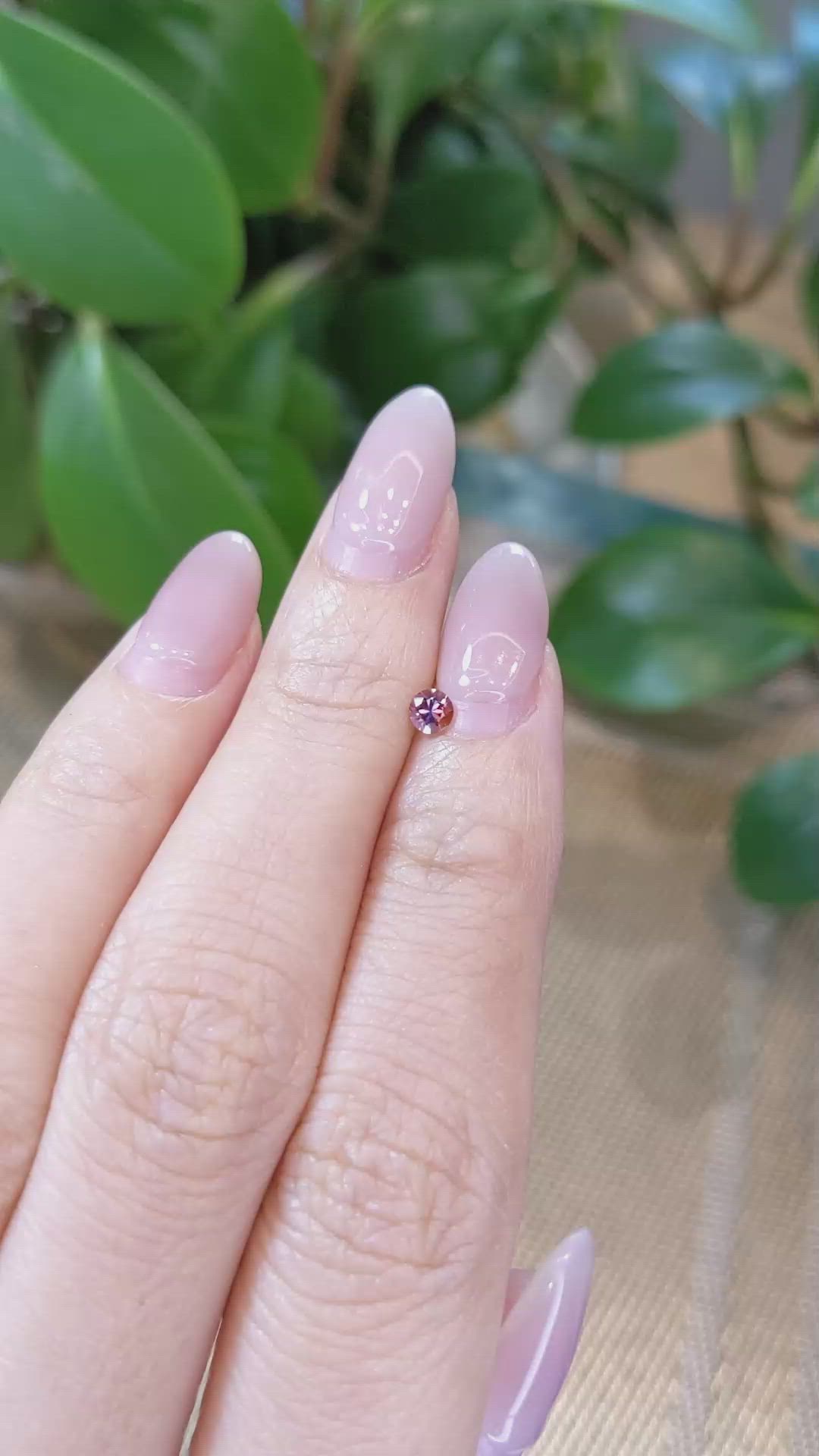 0.21 Ct. Bi Color Sapphire from Montana Size Video