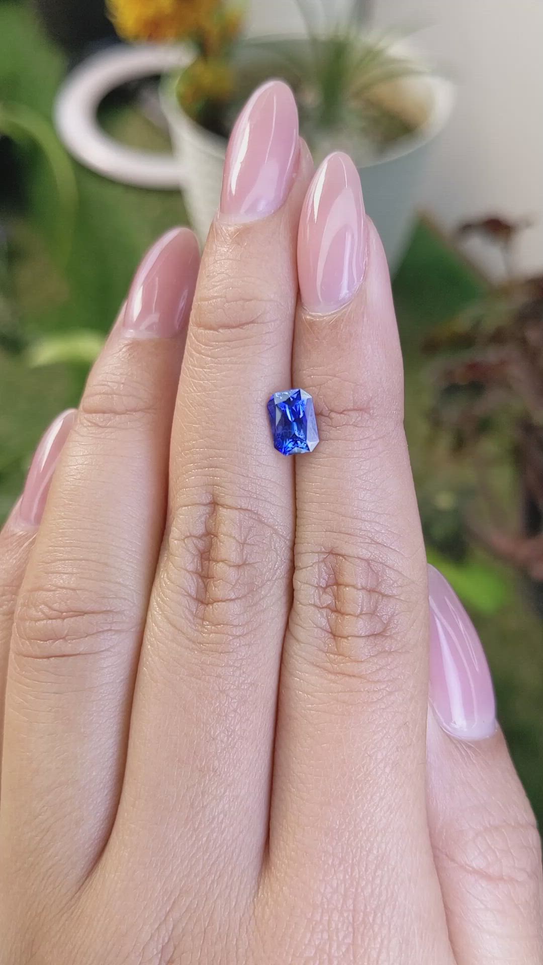 1.32 Ct. Blue Sapphire from Ceylon (Sri Lanka) Size Video