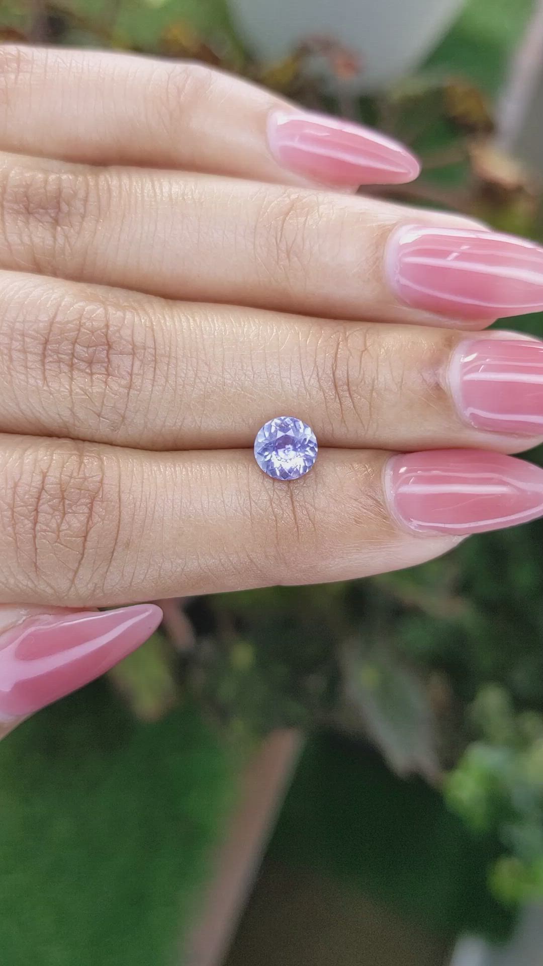 1.01 Ct. Violet Sapphire from Ceylon (Sri Lanka) Size Video