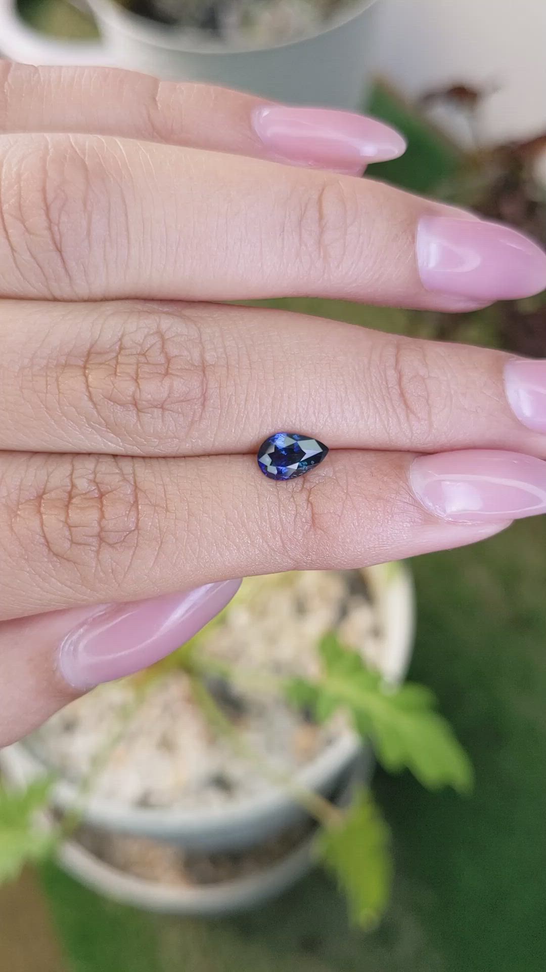 0.81 Ct. Blue Sapphire from Ceylon (Sri Lanka) Size Video