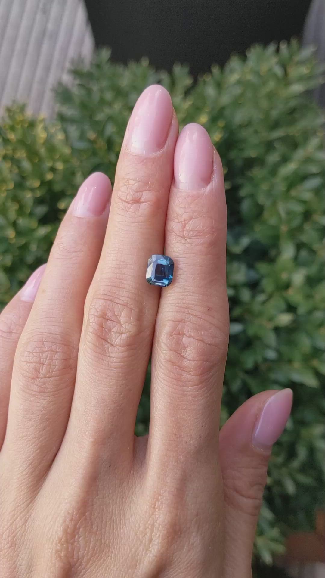 2.10 Ct. Greenish Blue Sapphire from Ceylon (Sri Lanka) Size Video