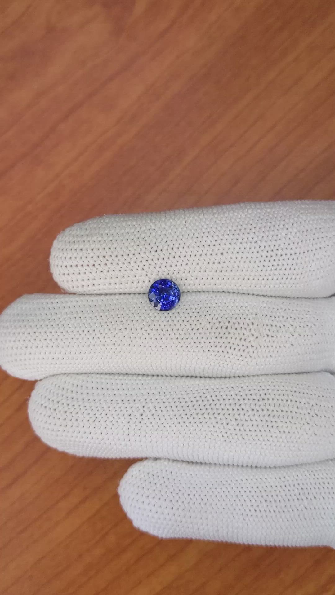 1.11 Ct. Blue Sapphire from Ceylon (Sri Lanka) Size Video