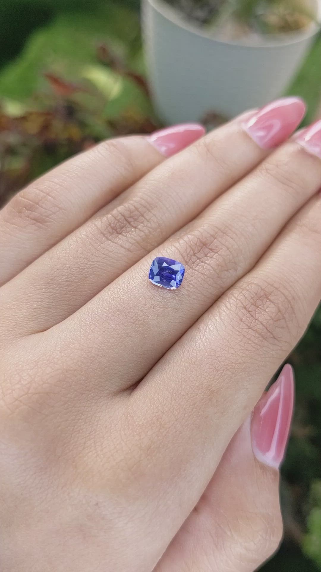 1.14 Ct. Blue Sapphire from Ceylon (Sri Lanka) Size Video