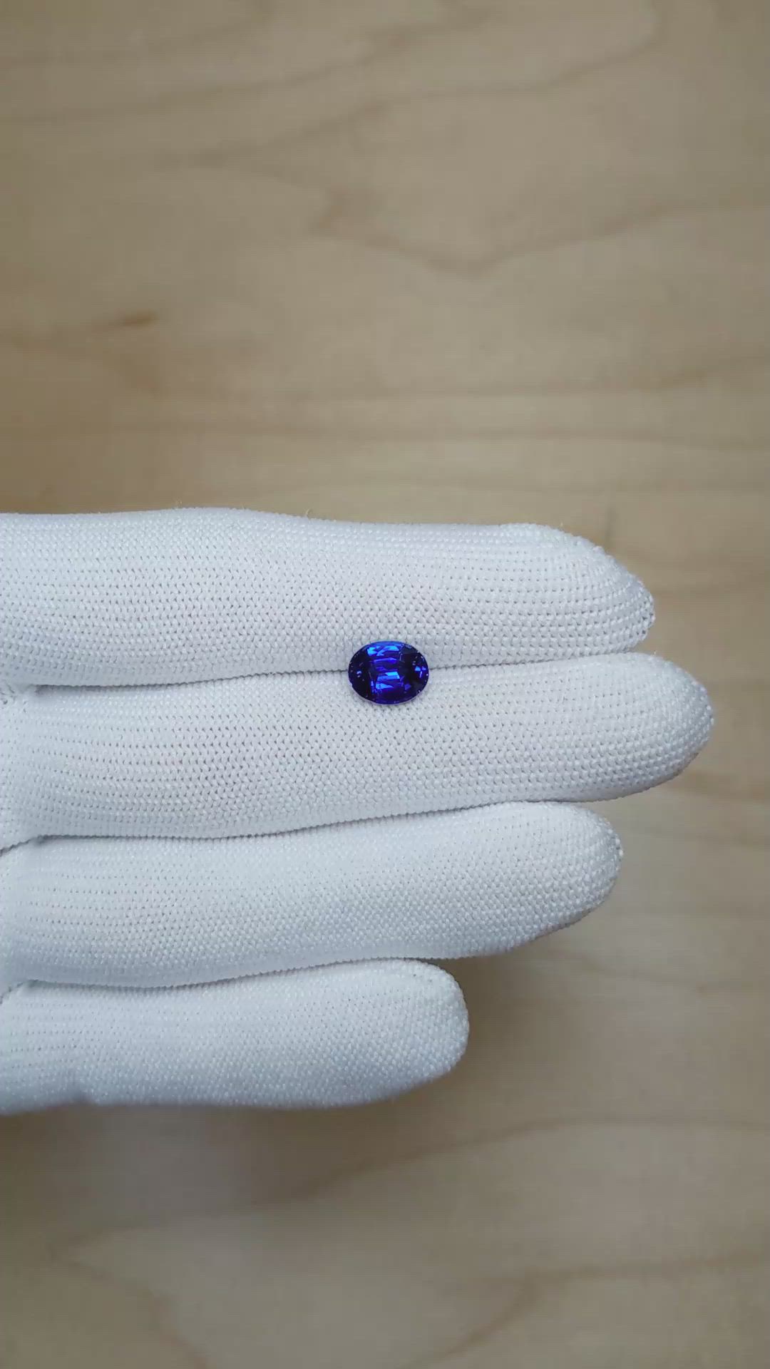 2.51 Ct. Blue Sapphire from Ceylon (Sri Lanka) Size Video