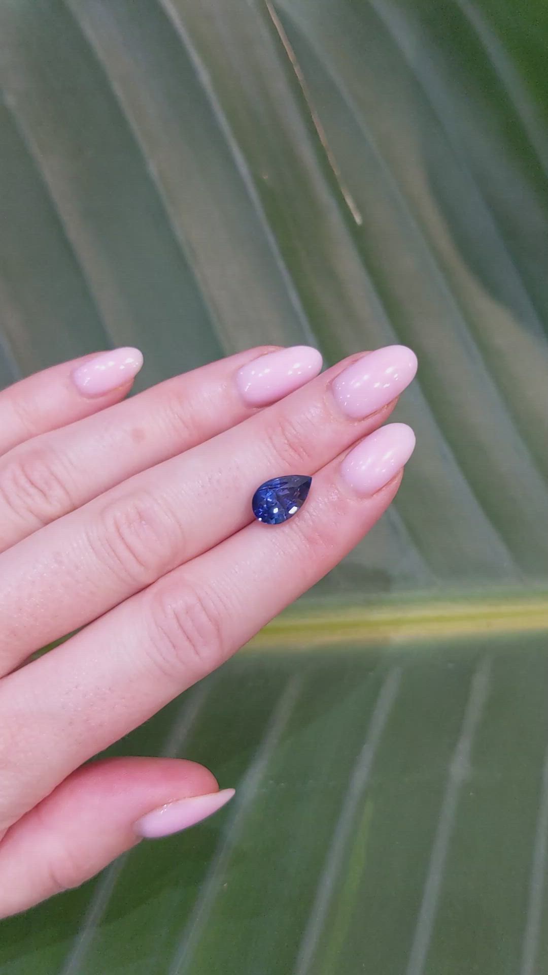 3.79 Ct. Blue Sapphire from Ceylon (Sri Lanka) Size Video