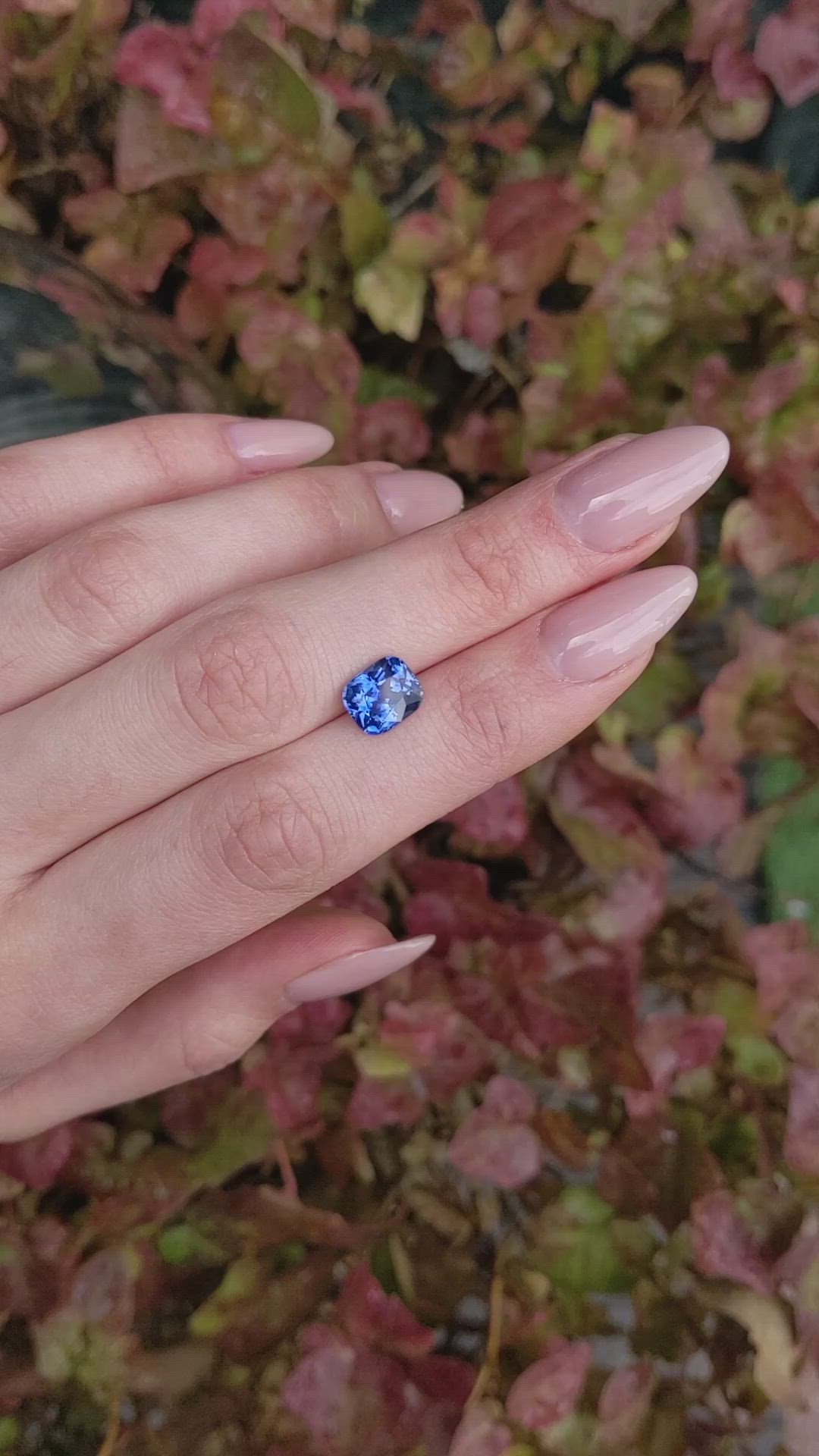 3.18 Ct. Blue Sapphire from Ceylon (Sri Lanka) Size Video