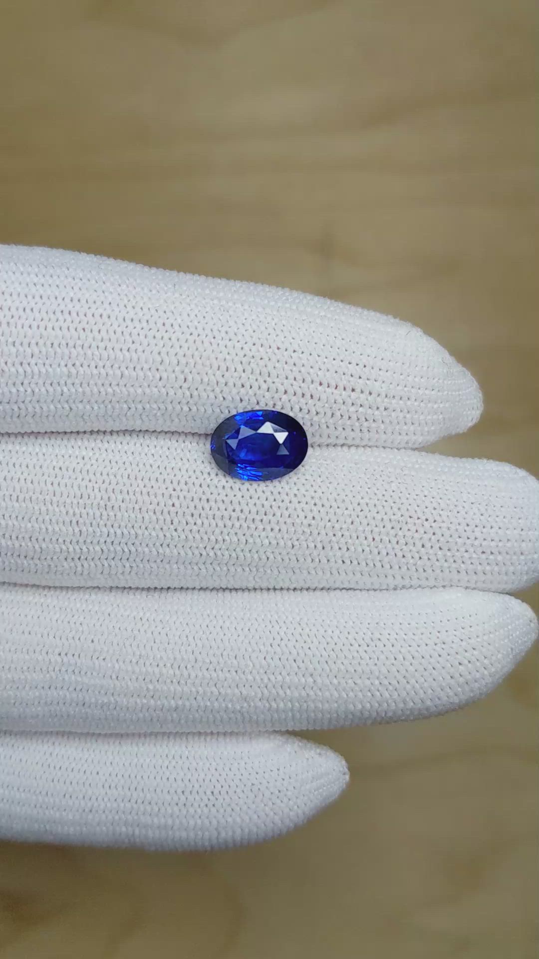 3.08 Ct. Blue Sapphire from Ceylon (Sri Lanka) Size Video