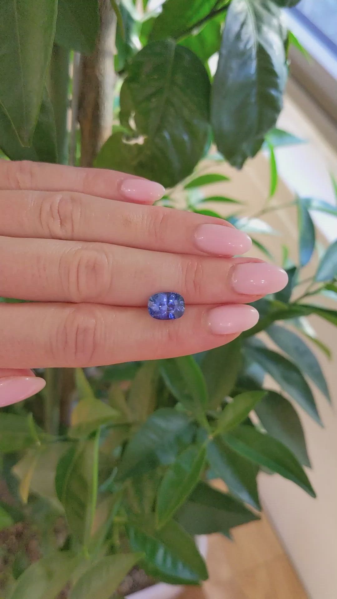 3.41 Ct. Blue Sapphire from Ceylon (Sri Lanka) Size Video