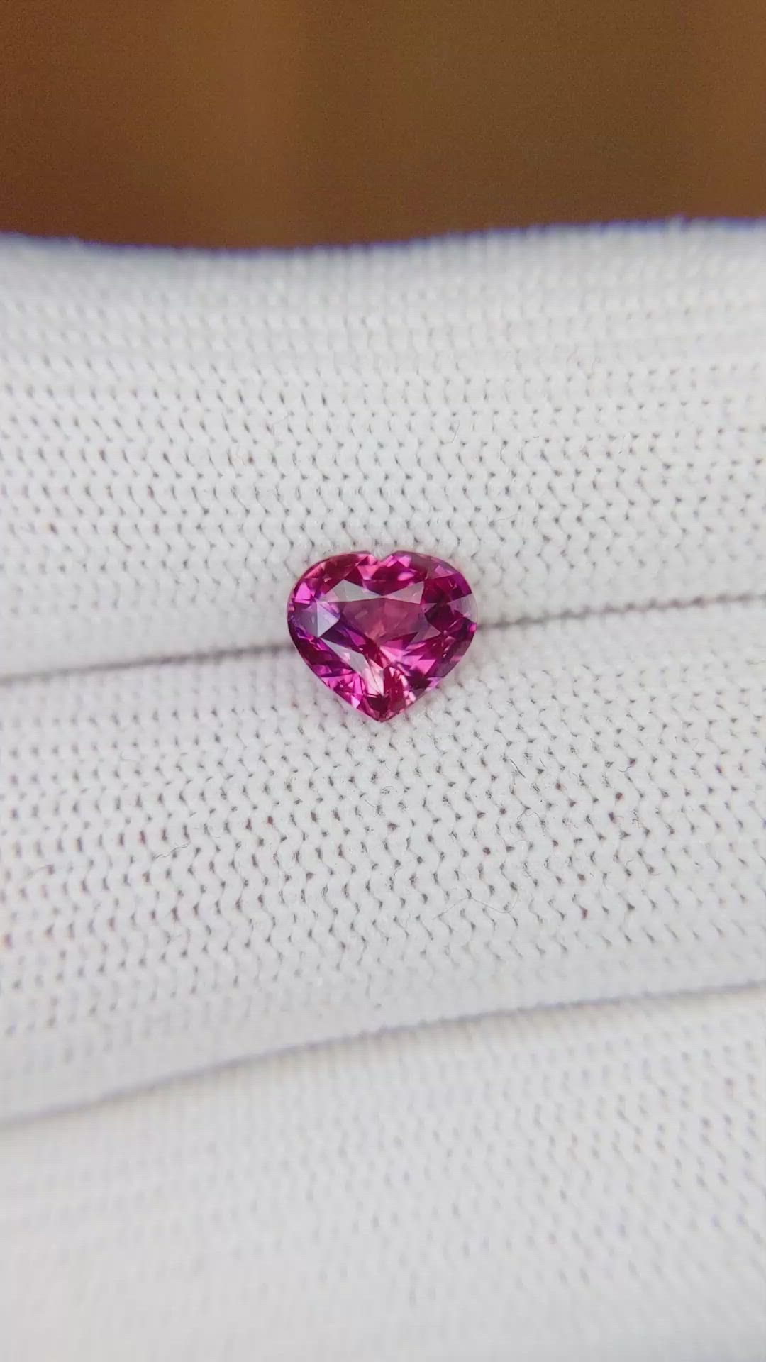 1.52 Ct. Purplish Pink Sapphire from Ceylon (Sri Lanka) Size Video