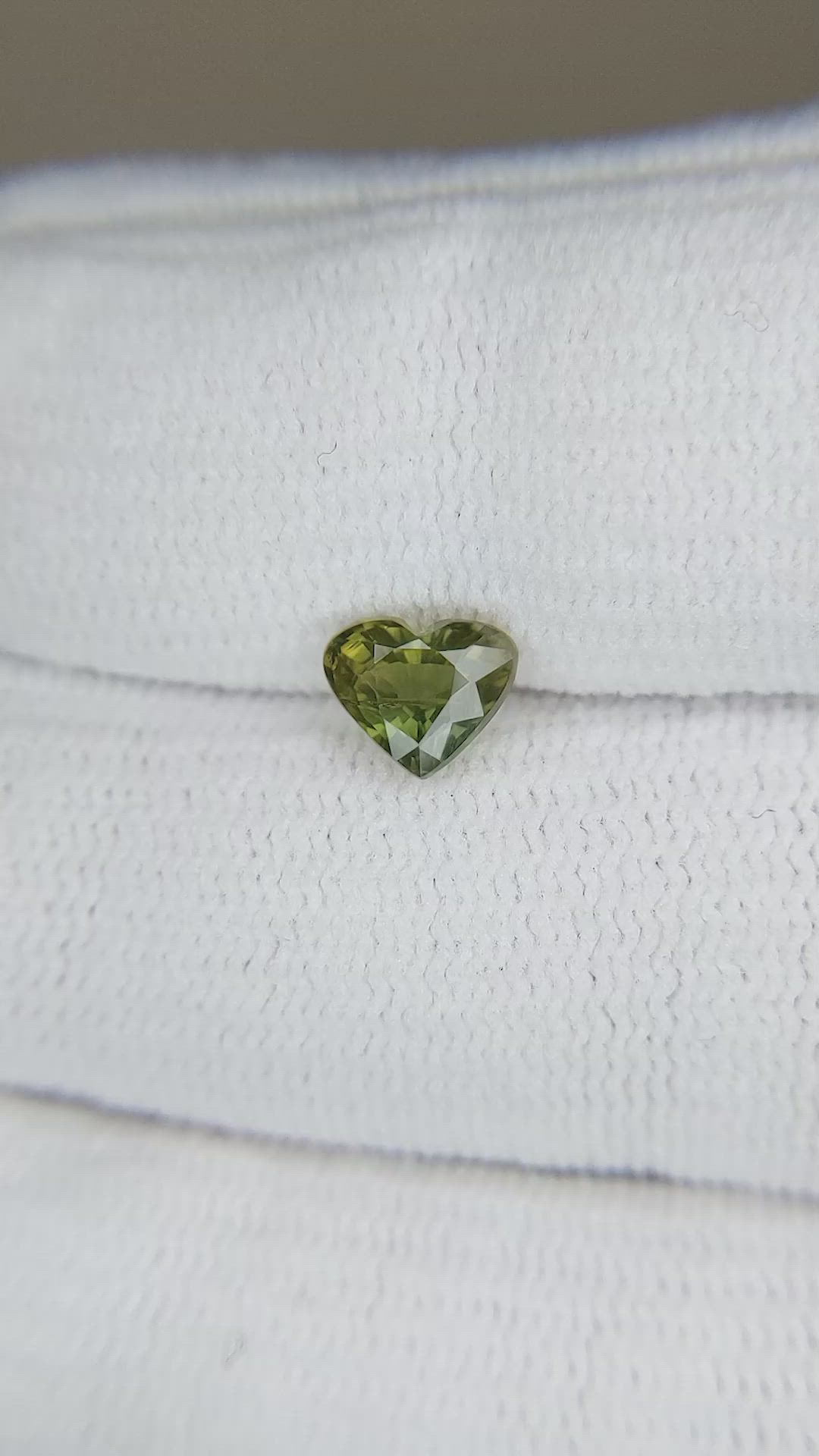 1.06 Ct. Yellowish Green Sapphire from Thailand Size Video