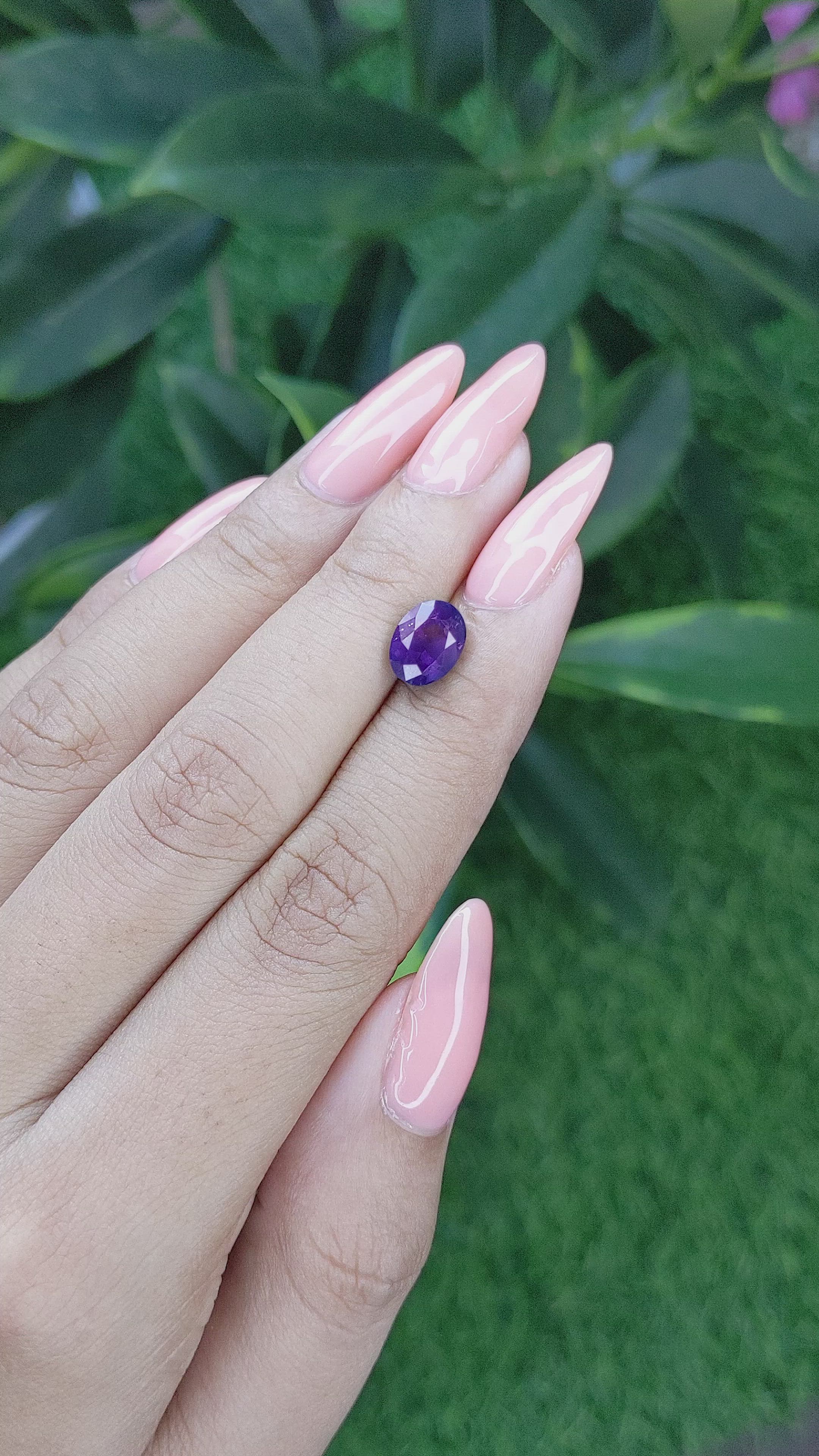 2.35 Ct. Bi Color Sapphire from Tanzania Size Video