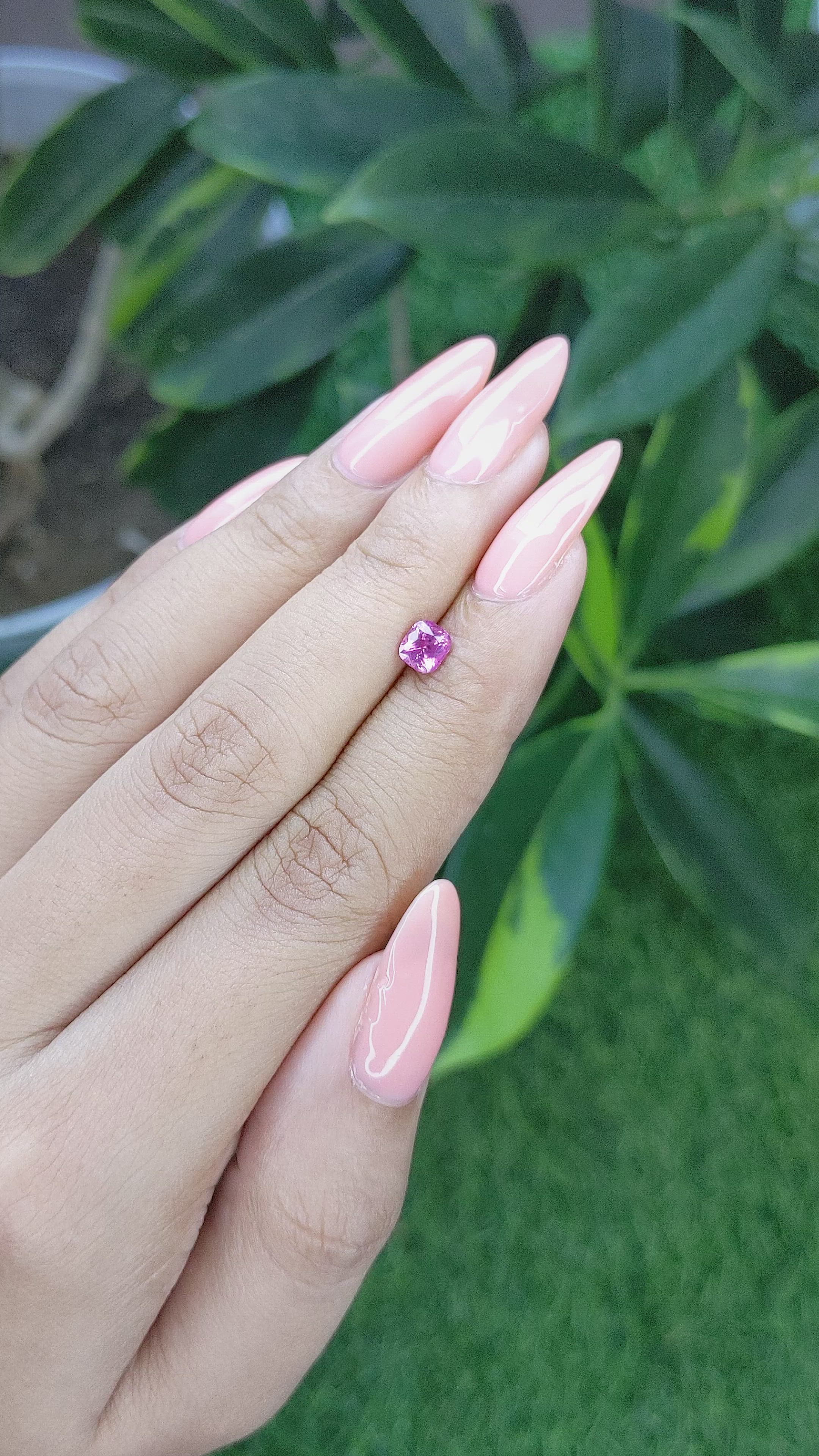 0.69 Ct. Purplish Pink Sapphire from Tanzania Size Video
