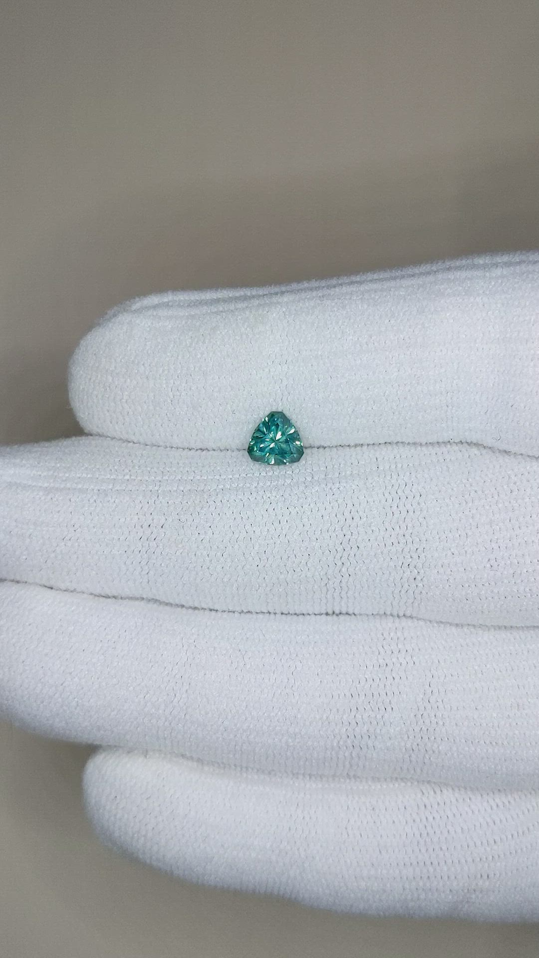 0.75 Ct. Bluish Green Sapphire from Montana Size Video