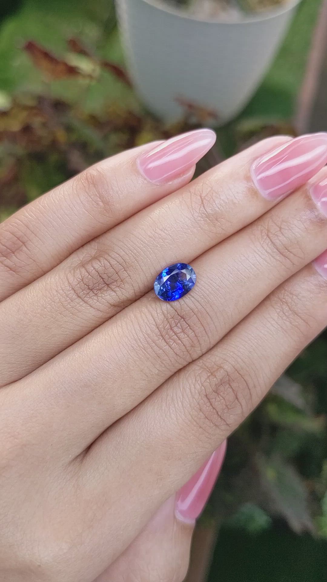 1.57 Ct. Blue Sapphire from Ceylon (Sri Lanka) Size Video