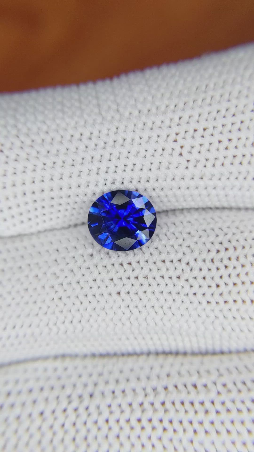 1.46 Ct. Blue Sapphire from Ceylon (Sri Lanka) Size Video