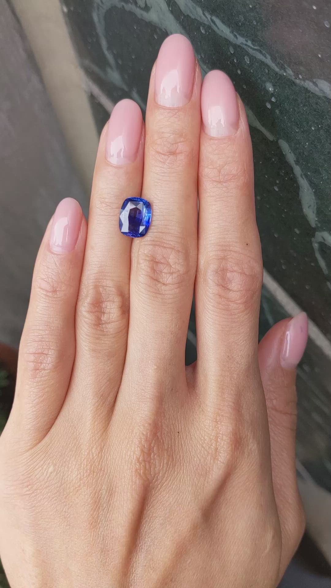 3.48 Ct. Blue Sapphire from Ceylon (Sri Lanka) Size Video