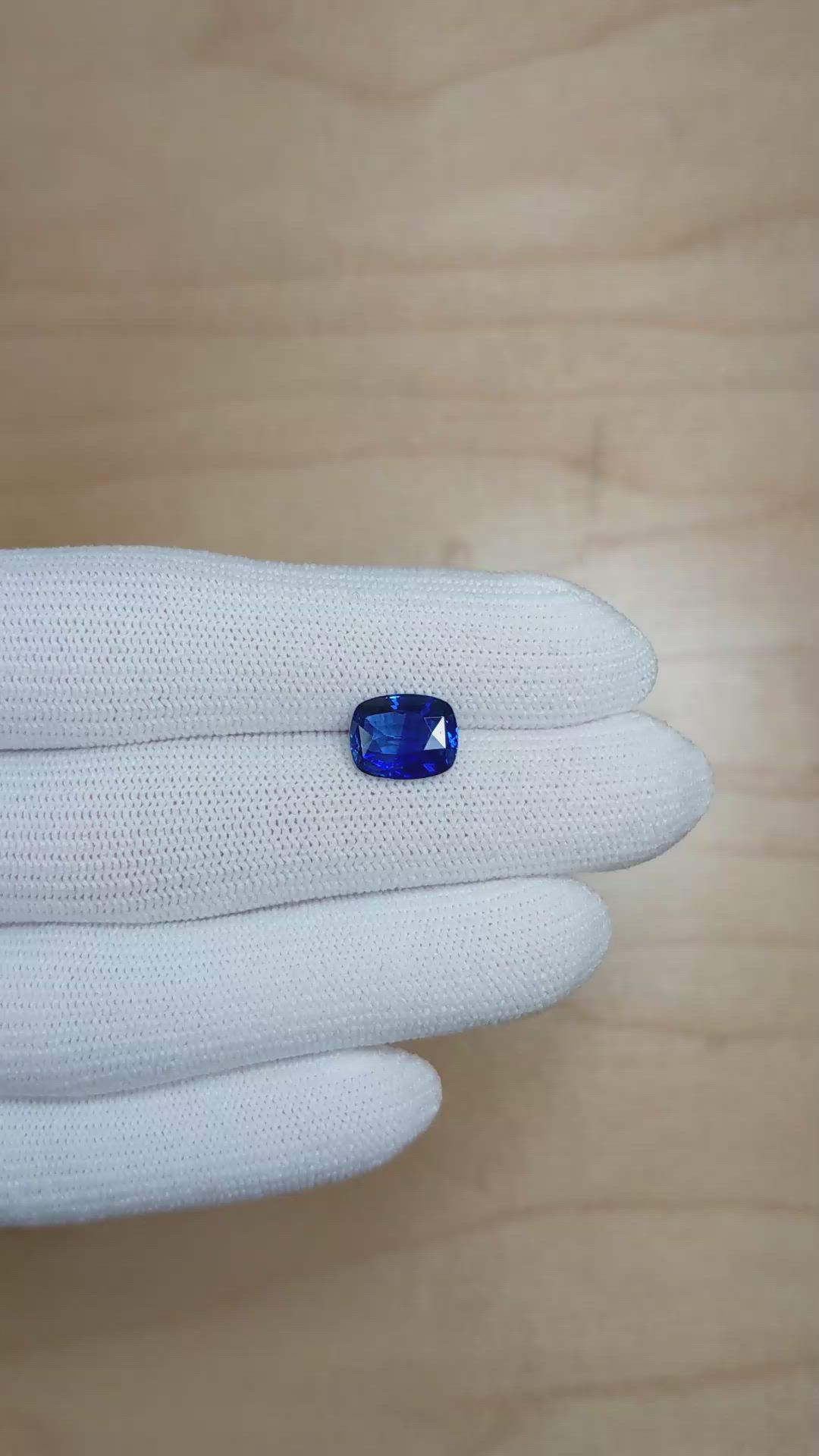3.48 Ct. Blue Sapphire from Ceylon (Sri Lanka) Size Video