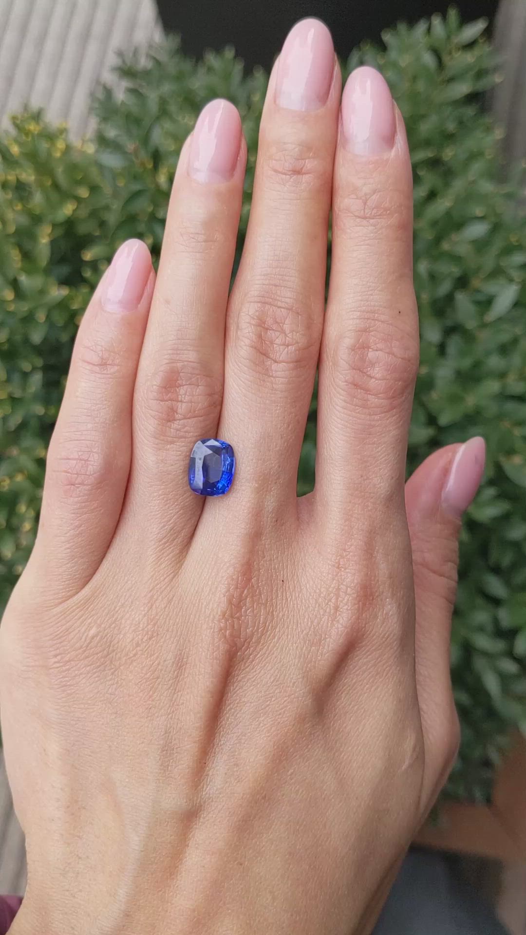 3.48 Ct. Blue Sapphire from Ceylon (Sri Lanka) Size Video