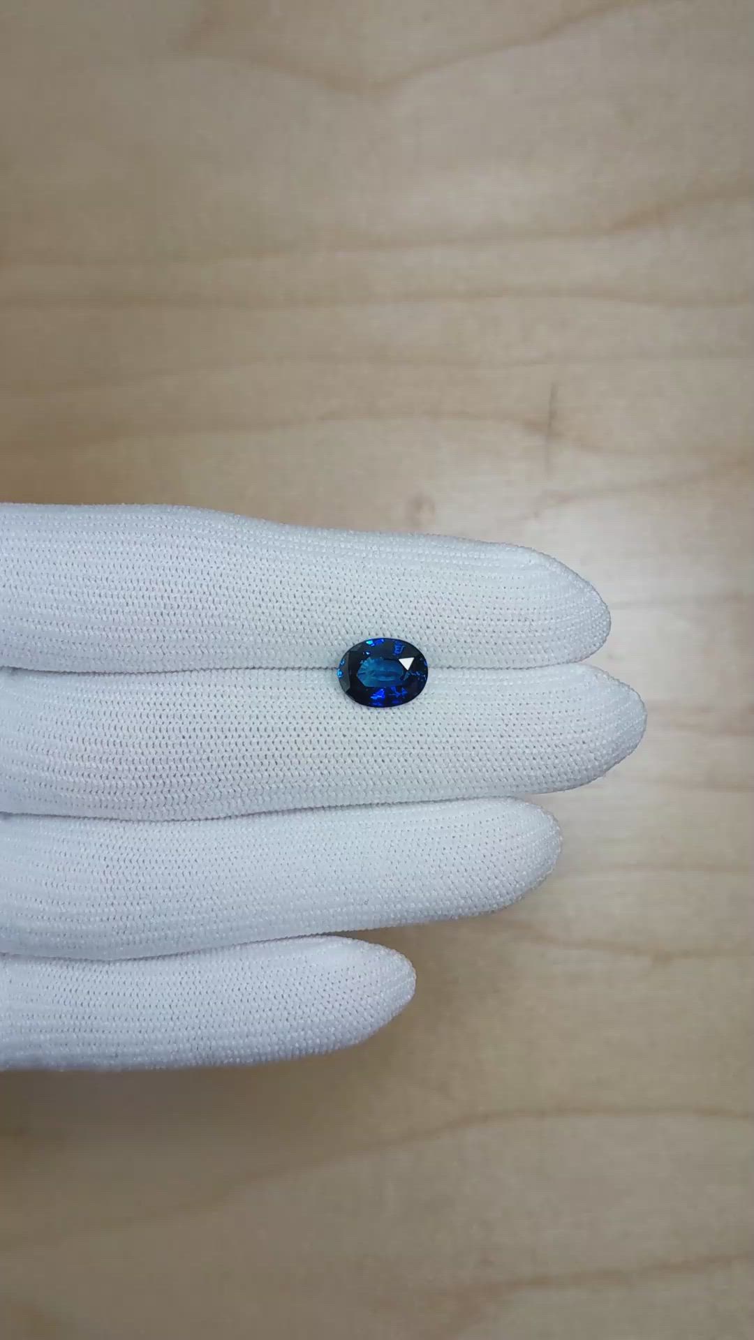 3.09 Ct. Blue Sapphire from Ceylon (Sri Lanka) Size Video