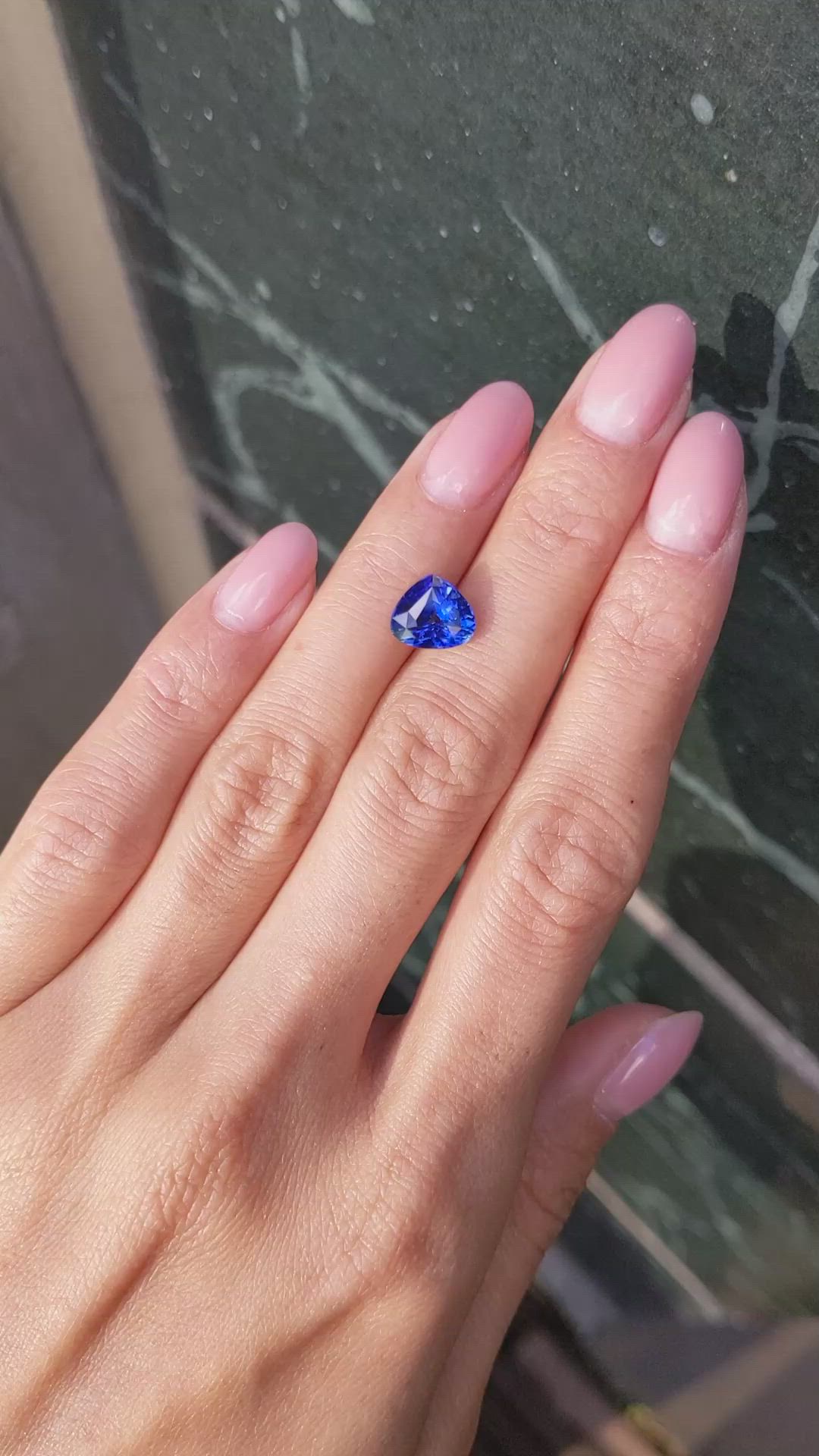 2.93 Ct. Blue Sapphire from Ceylon (Sri Lanka) Size Video